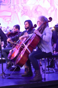 Cellists play Clausen’s prelude during concert run-through. Photo by Maddie Malat.