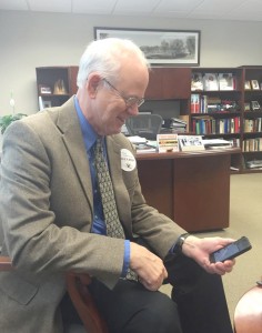 President Craft surfs his Twitter account to see what Cobbers are up to. Photo by Emma Garton