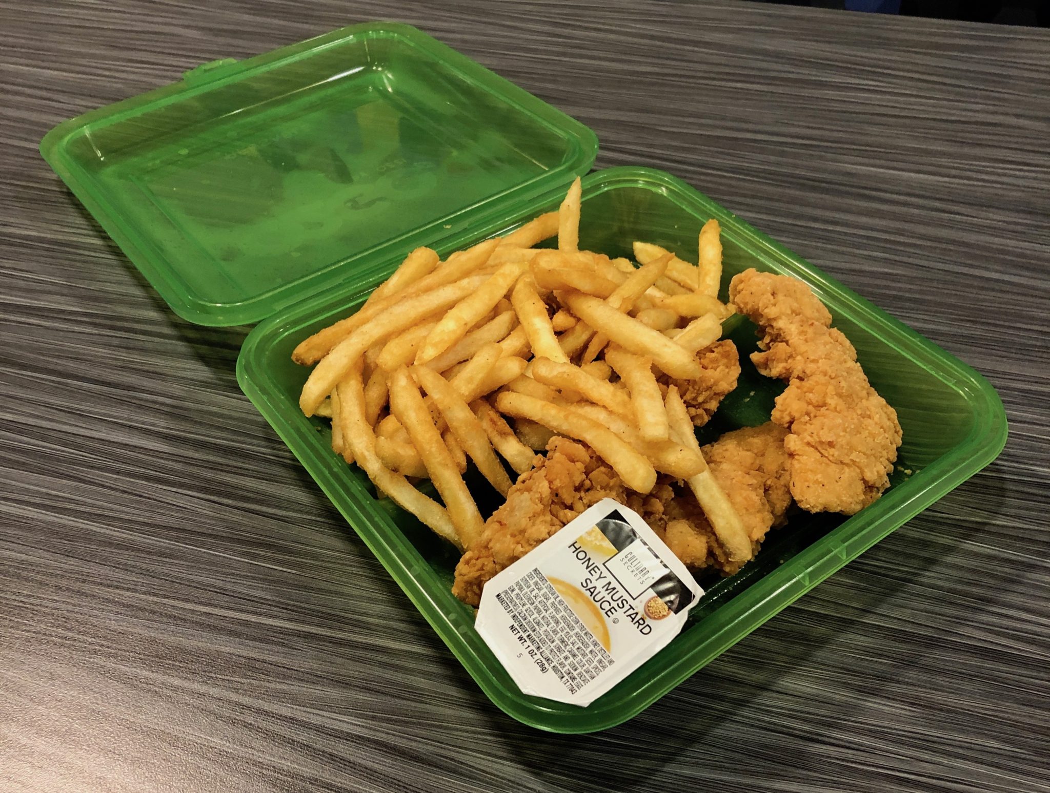 Ecofriendly containers return to the Maize The Concordian